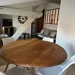 Appartamento ღ Pertuis - Au Coeur De Saintes, Spacieux & Cosy Saintes